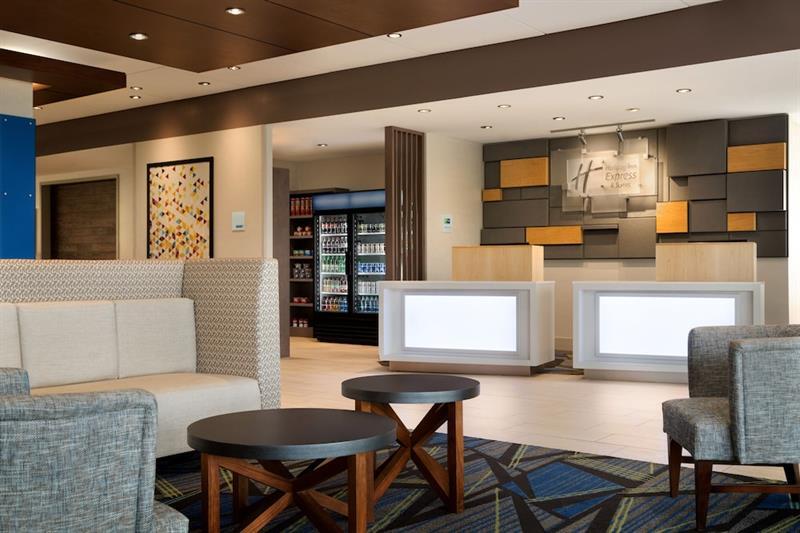 Holiday Inn Express & Suites - Painesville - Concord By Ihg Exterior photo