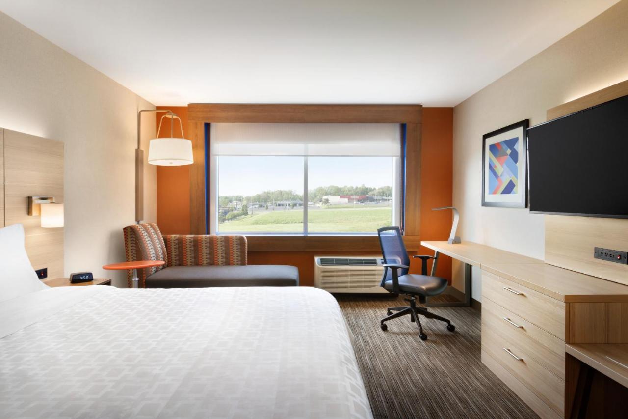 Holiday Inn Express & Suites - Painesville - Concord By Ihg Exterior photo